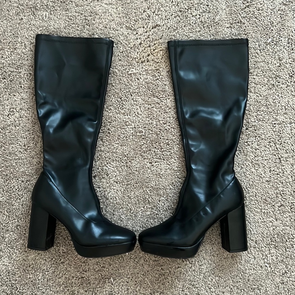 knee high heel boots